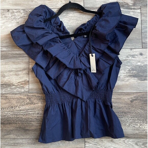 NWT Buffalo David Bitton Women's Ruffle Sleeveless Blouse Top Navy Size Small - Picture 1 of 8